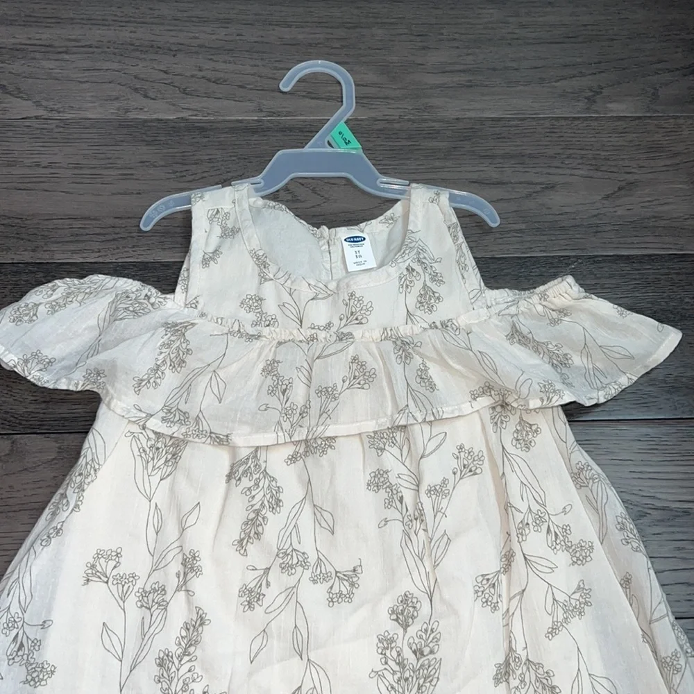 Old Navy toddler girl off the shoulder dress